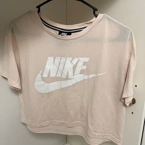 Nike shirt for girls